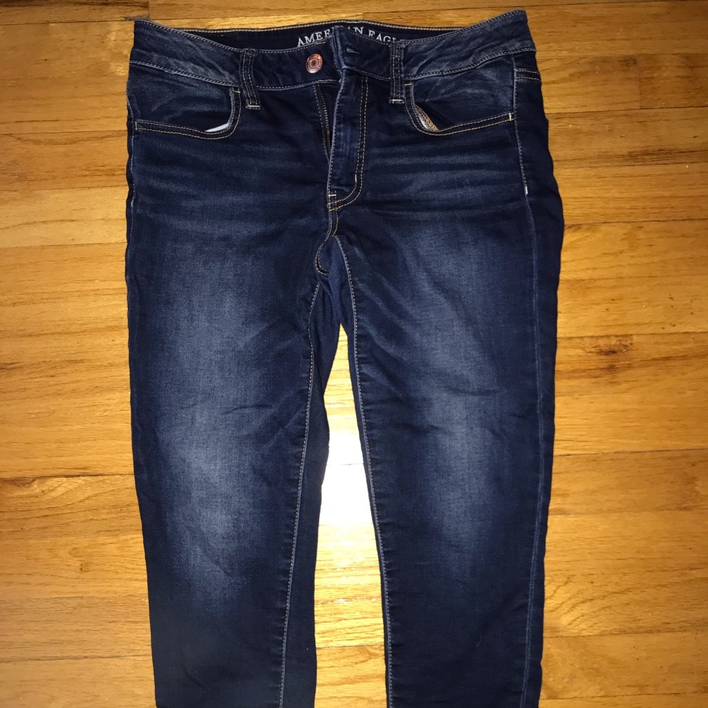 American Eagle cropped jeans